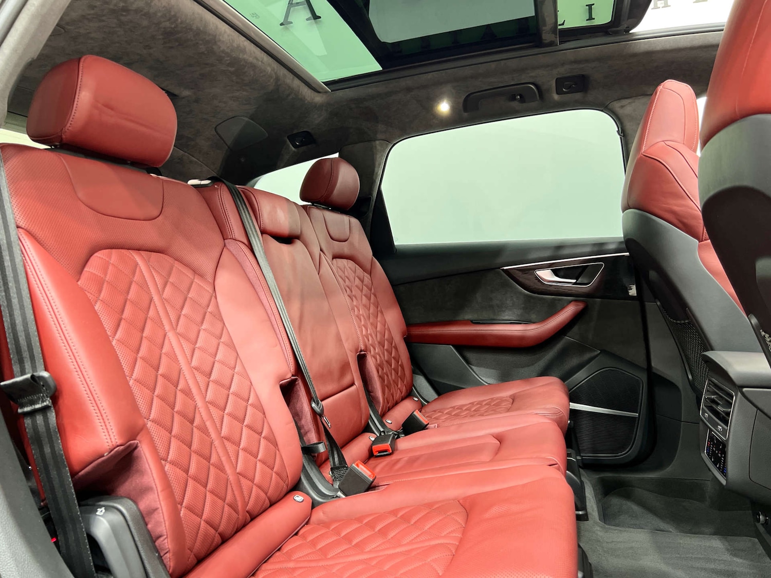 Used Audi Q7 2022 for sale - 76144408: Photo 16