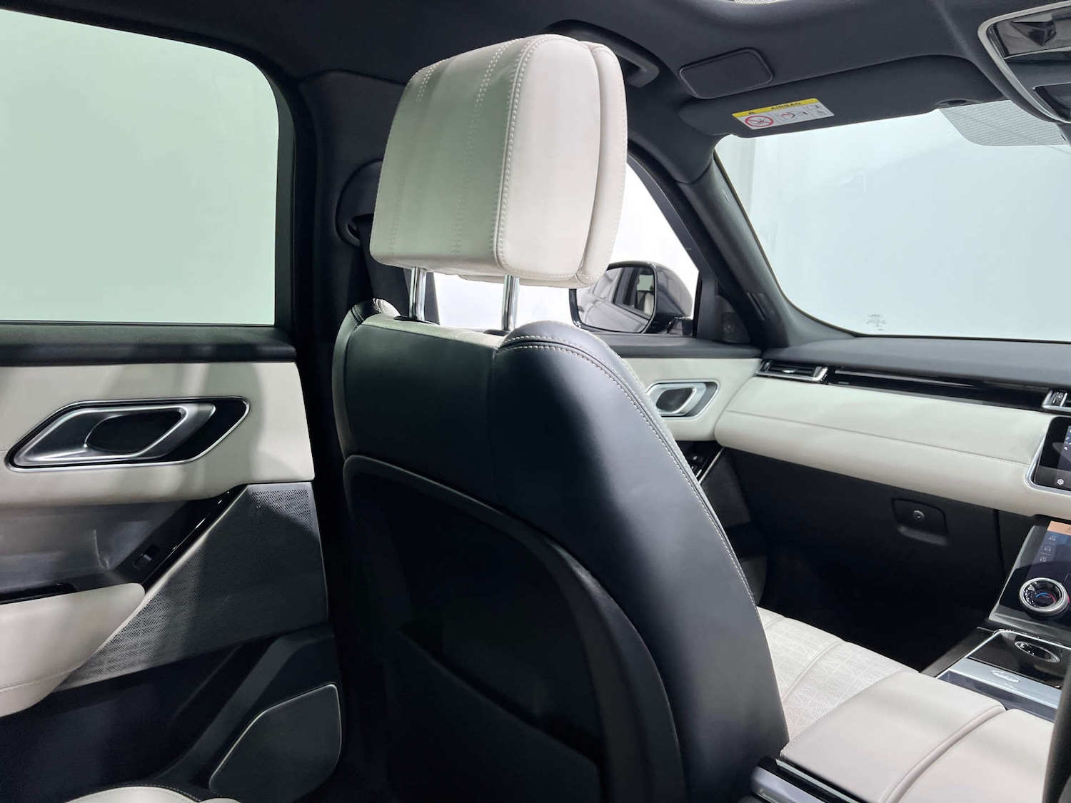 Used Land Rover Range Rover Velar 2021 for sale - 76600867: Photo 18