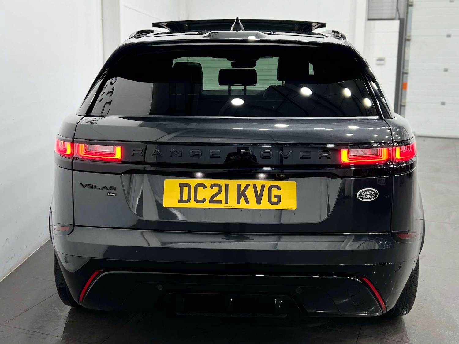 Used Land Rover Range Rover Velar 2021 for sale - 76600867: Photo 9