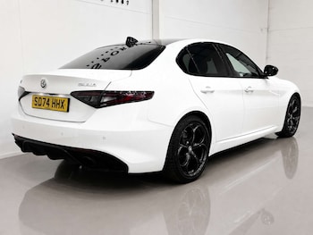 Used Alfa Romeo Giulia 2024 for sale - 79346181: Photo