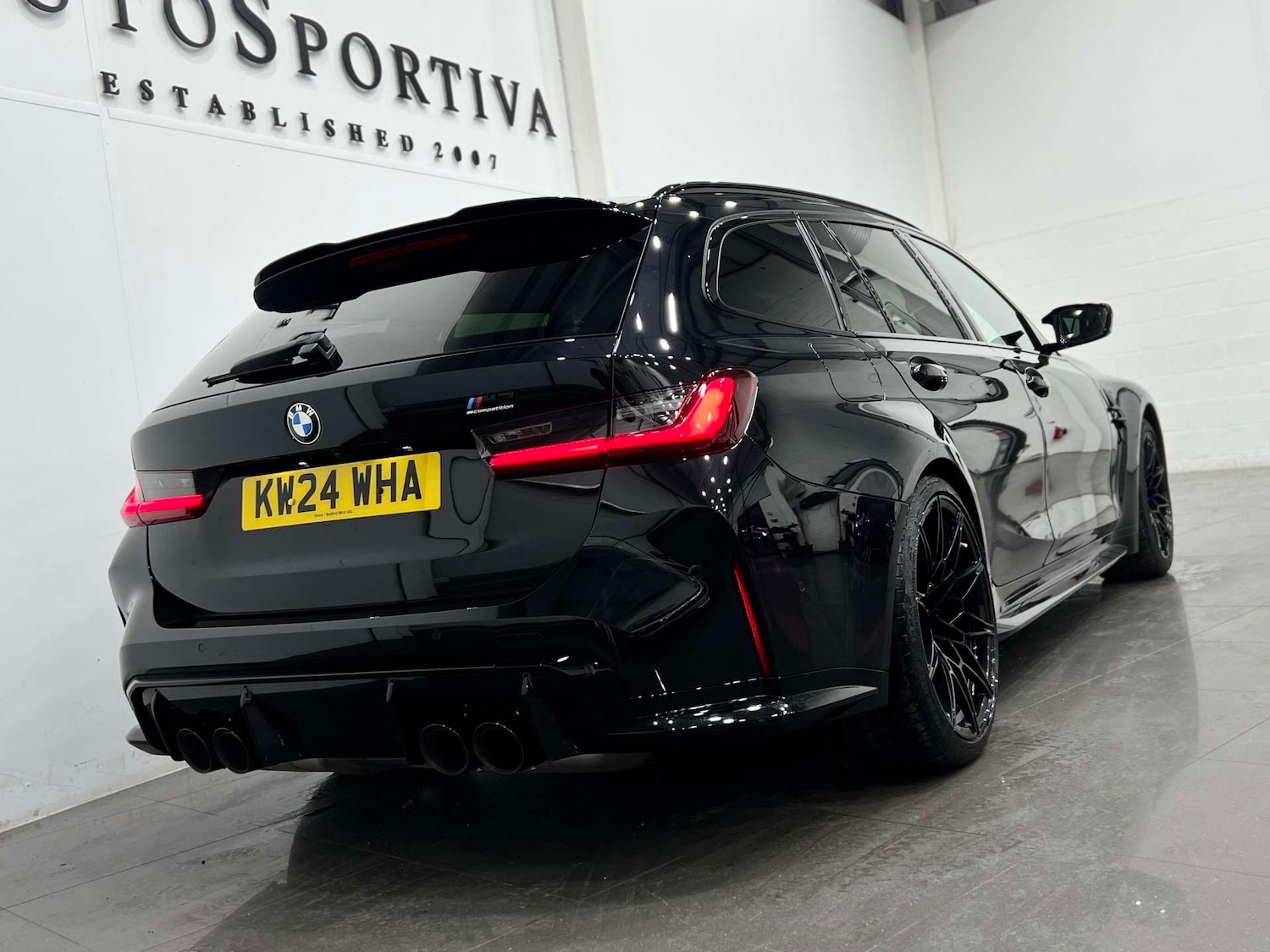 Used BMW 3 Series 2024 for sale - 75920585: Photo 28