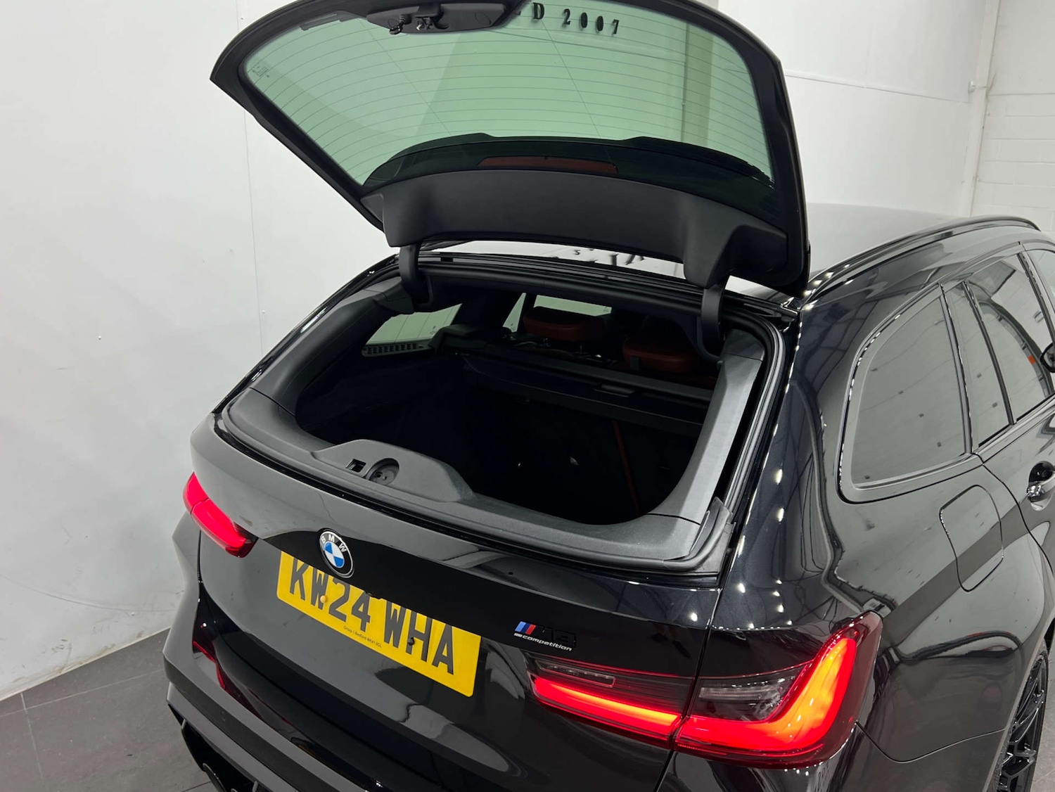 Used BMW 3 Series 2024 for sale - 75920585: Photo 29