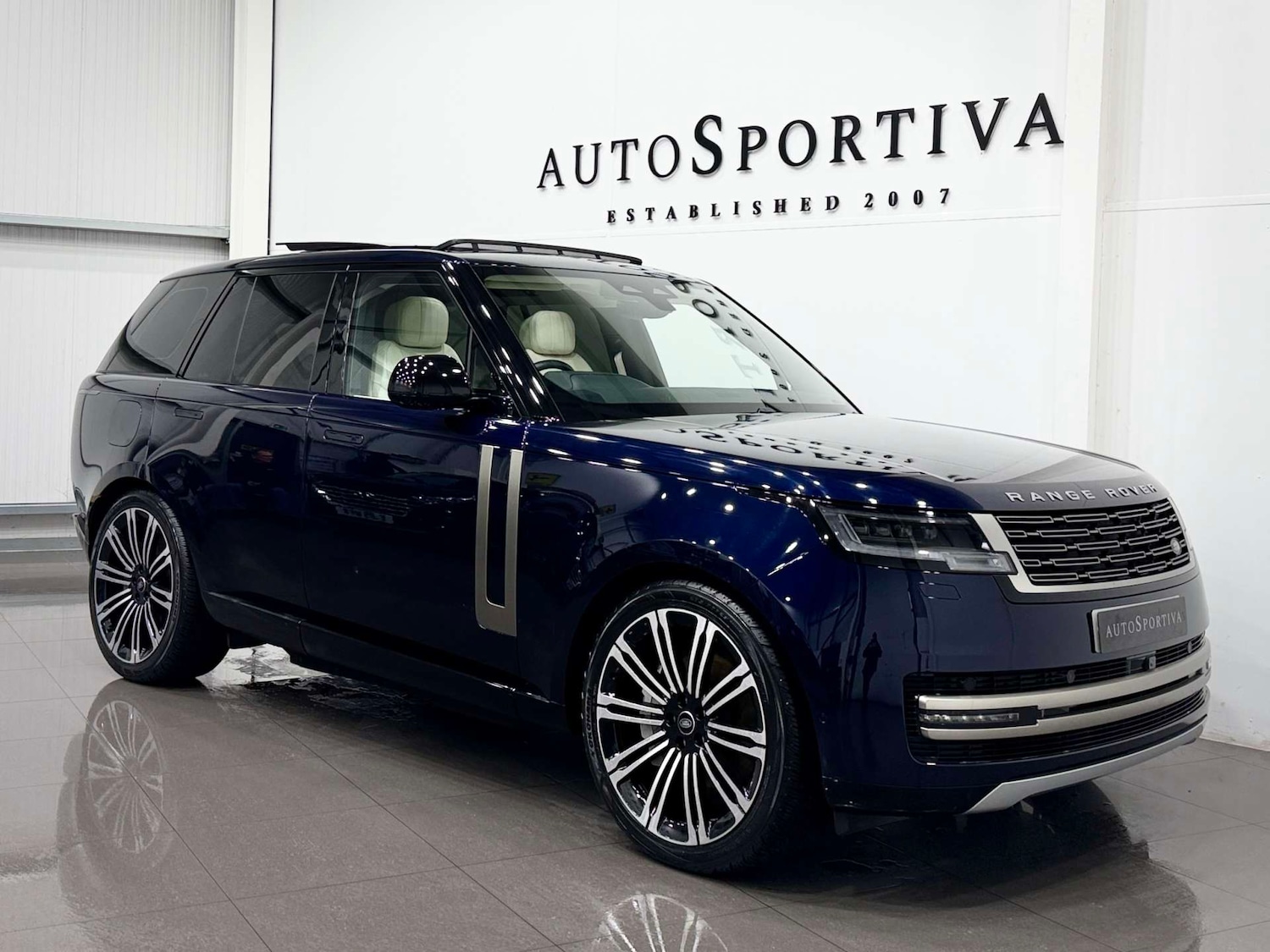 Used Land Rover Range Rover 2022 for sale - 77833875: Photo 8