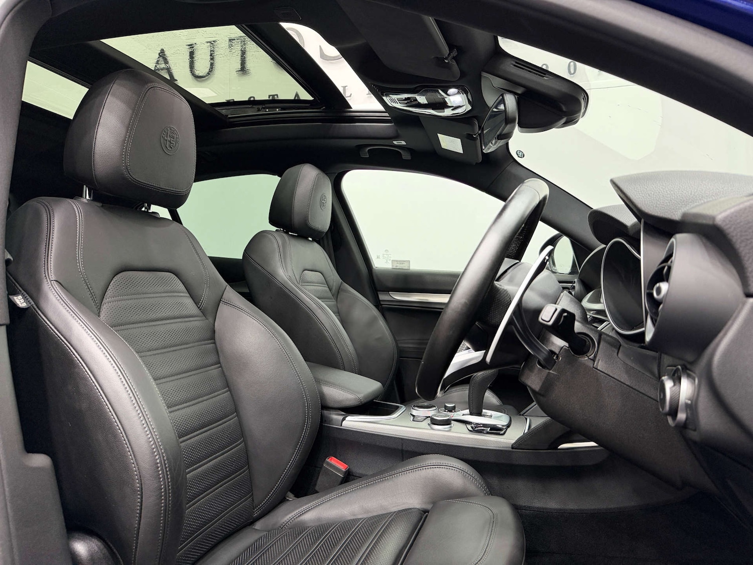 Used Alfa Romeo Stelvio 2021 for sale - 76393378: Photo 2