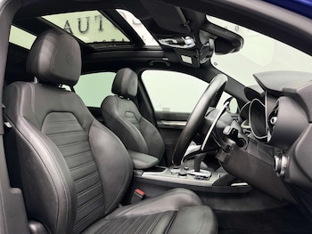 Used Alfa Romeo Stelvio 2021 for sale - 76393378: Photo