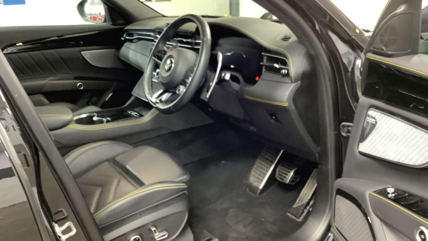 Used Maserati Other 2023 for sale - 77137423: Photo 2