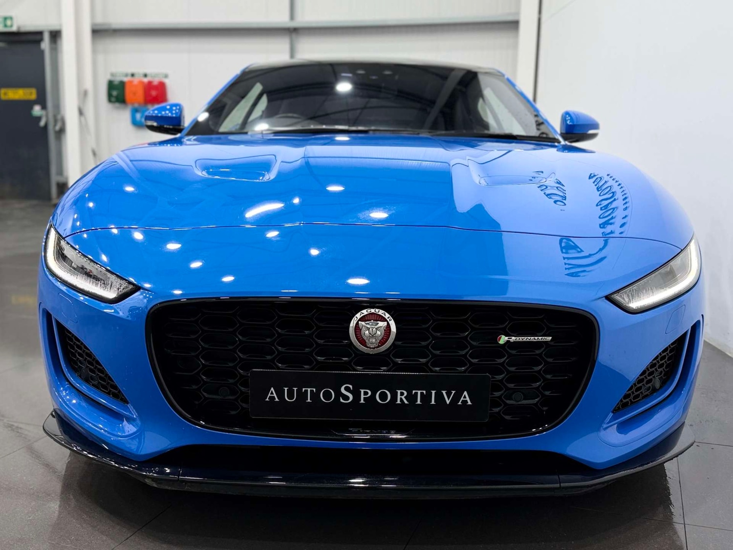 Used Jaguar F-Type 2021 for sale - 76571373: Photo 8