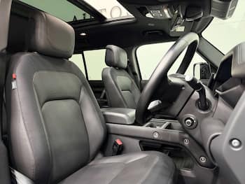 Used Land Rover Defender 2023 for sale - 79432747: Photo