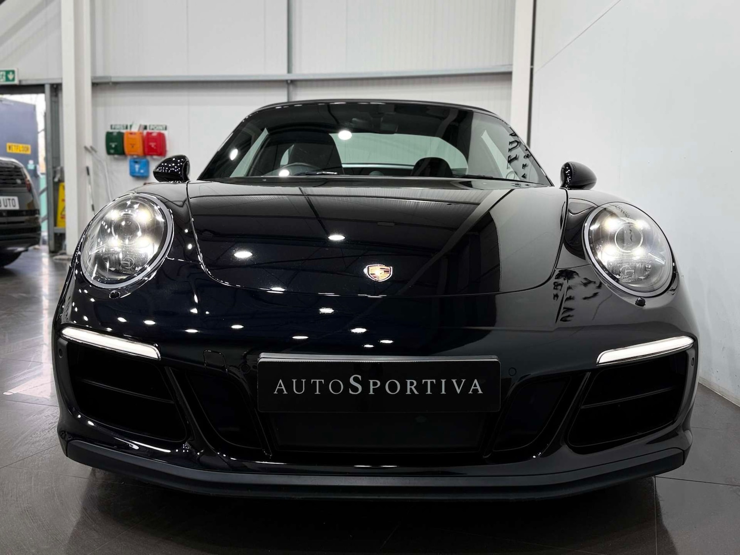 Used Porsche 911 2018 for sale - 78179573: Photo 14