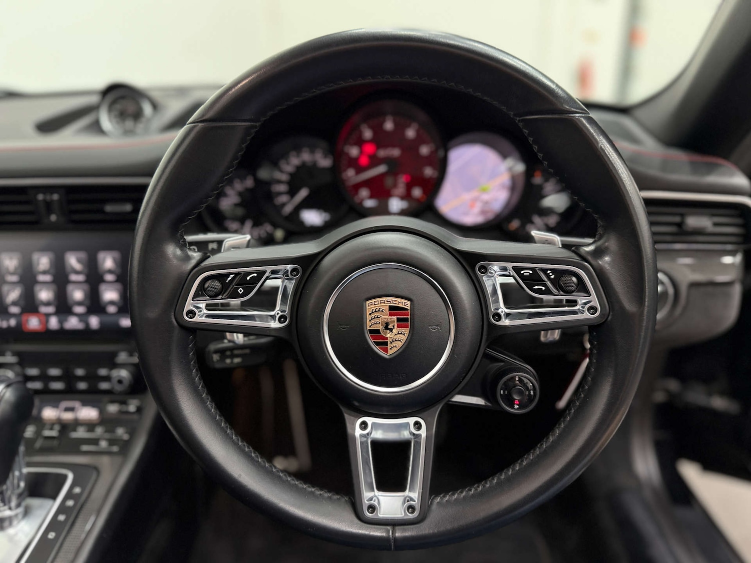 Used Porsche 911 2018 for sale - 78179573: Photo 23