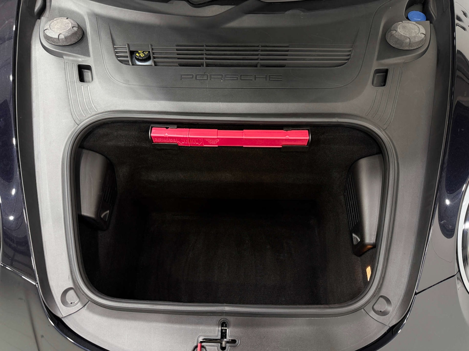 Used Porsche 911 2018 for sale - 78179573: Photo 37