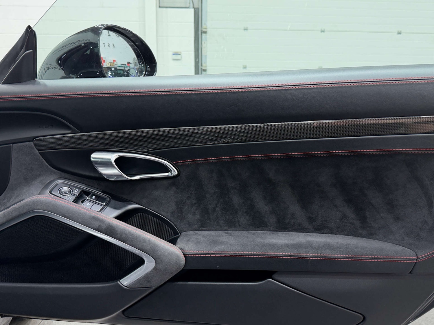 Used Porsche 911 2018 for sale - 78179573: Photo 40