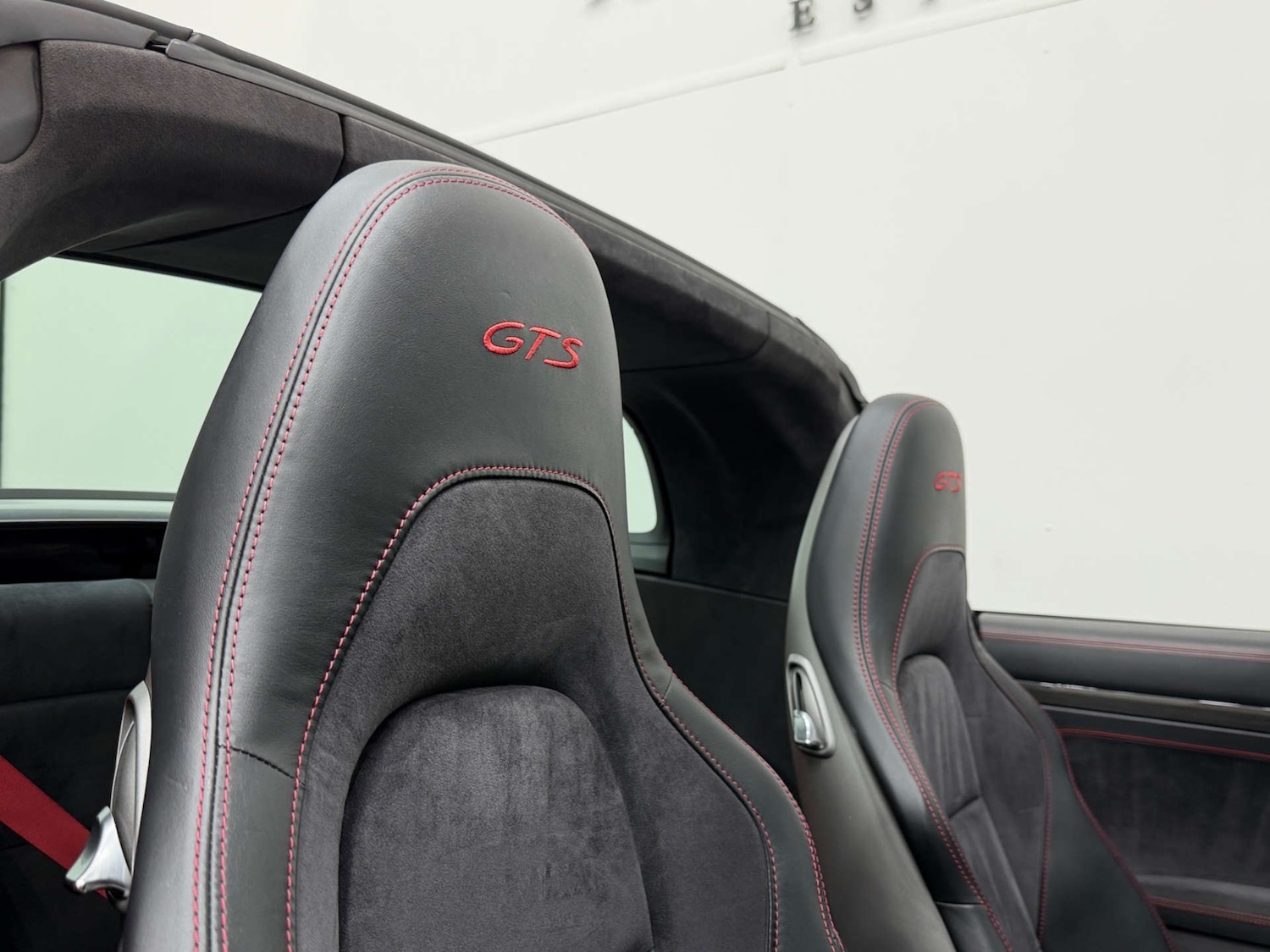 Used Porsche 911 2018 for sale - 78179573: Photo 43