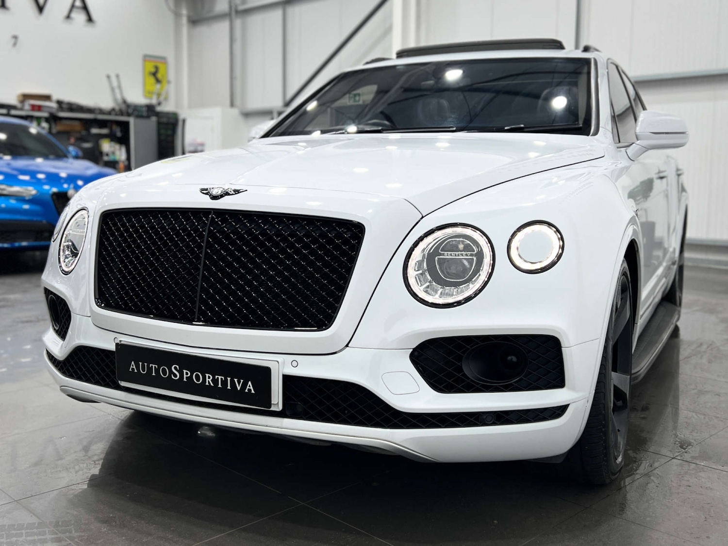 Used Bentley Bentayga 2017 for sale - 77833883: Photo 11