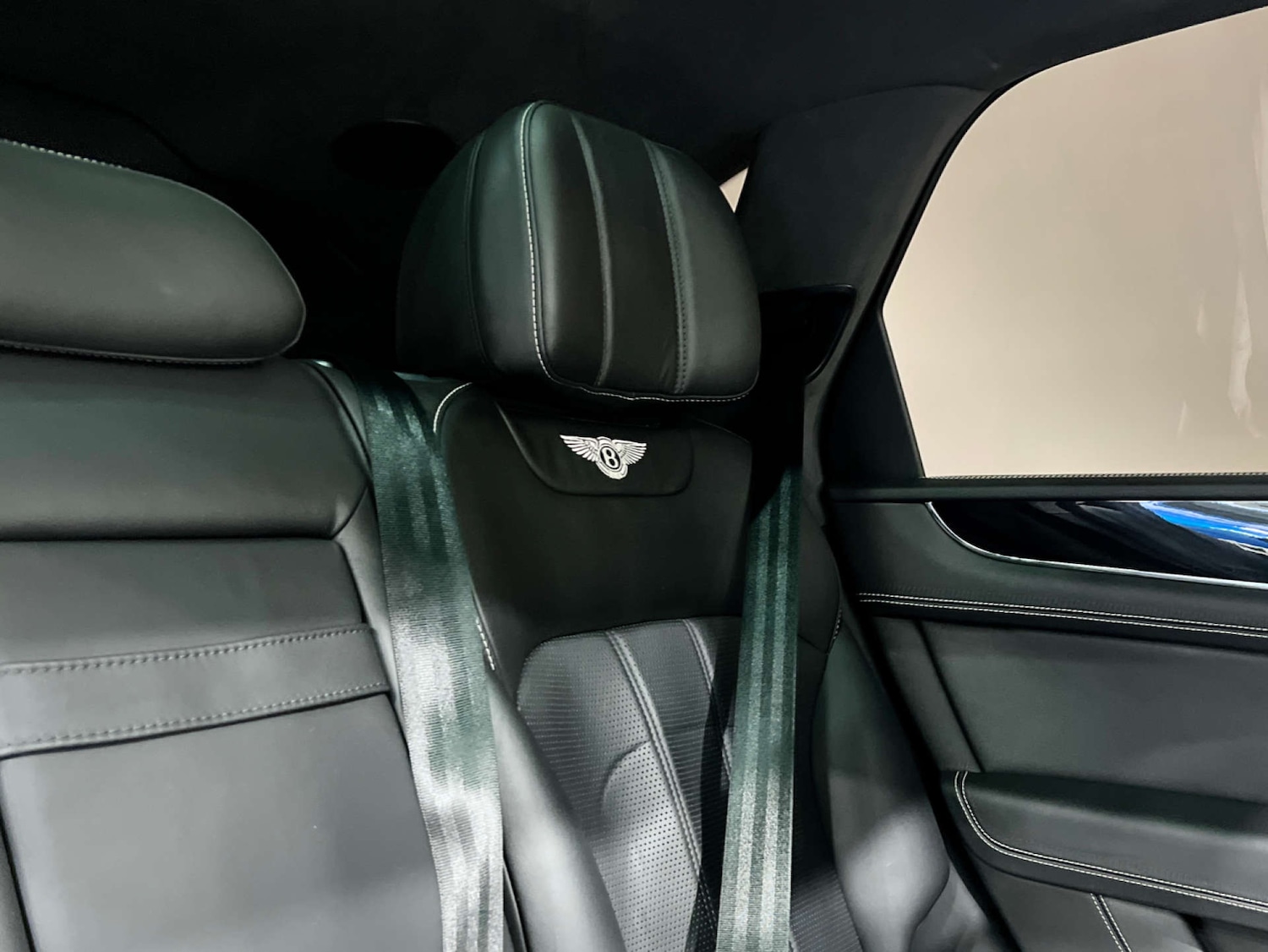 Used Bentley Bentayga 2017 for sale - 77833883: Photo 15