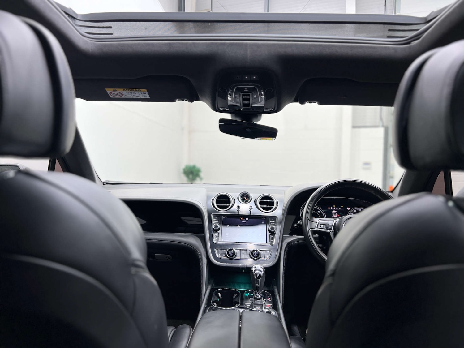 Used Bentley Bentayga 2017 for sale - 77833883: Photo 18