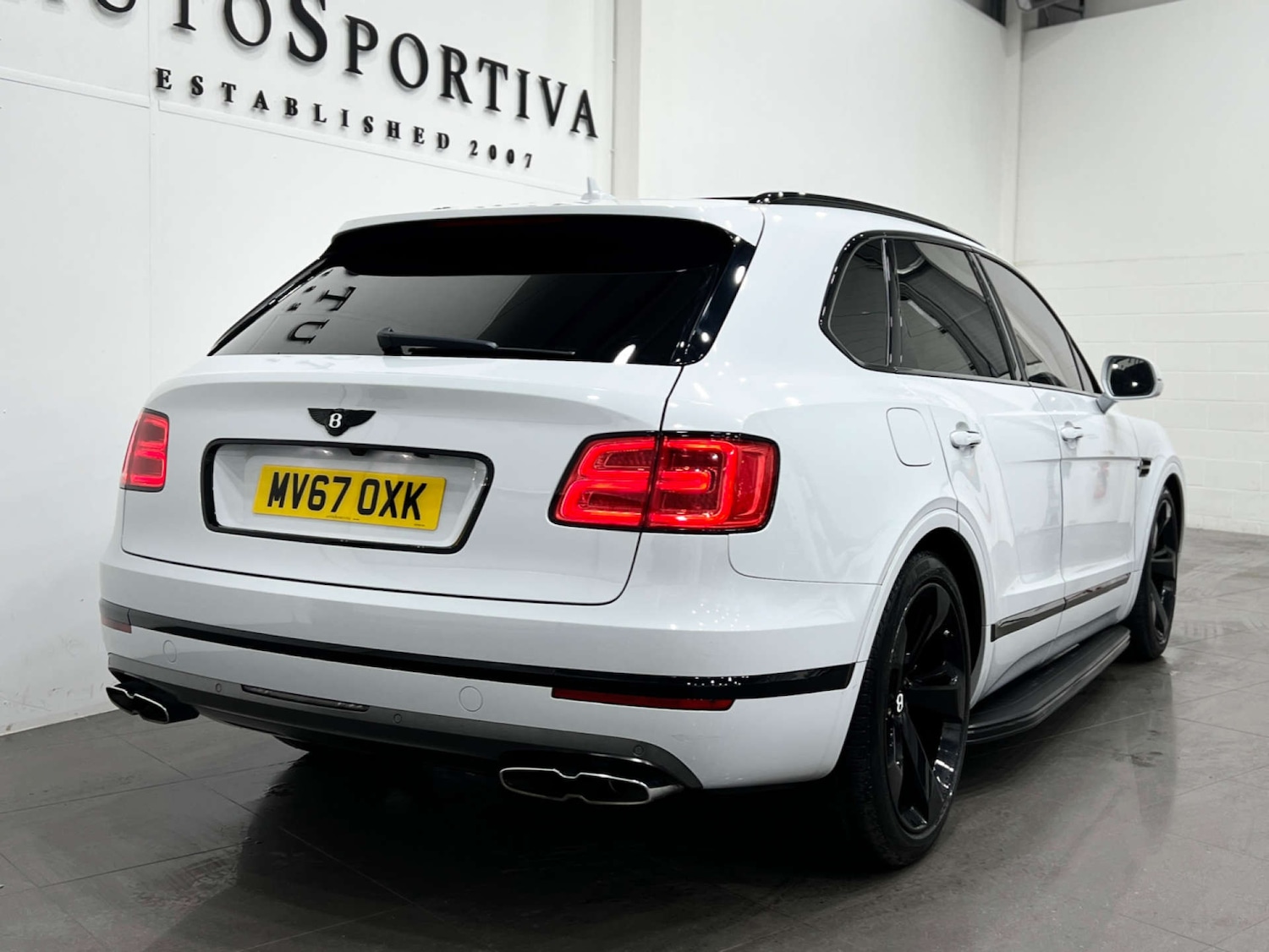 Used Bentley Bentayga 2017 for sale - 77833883: Photo 5