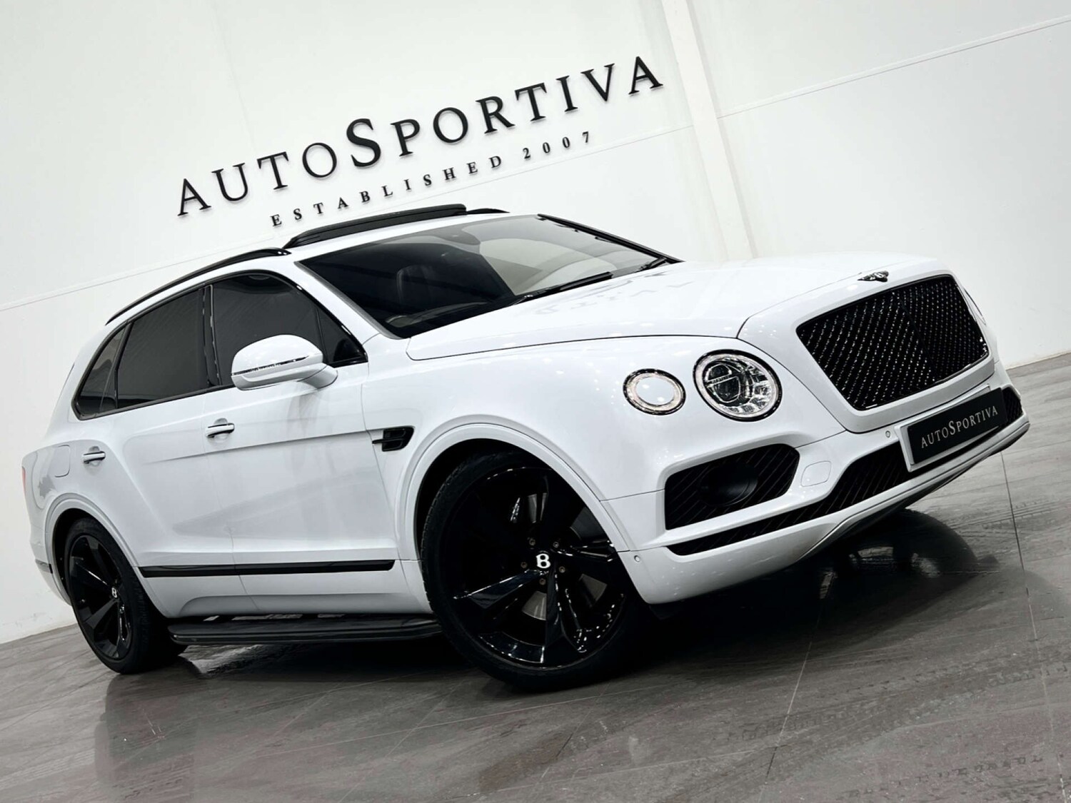 Used Bentley Bentayga 2017 for sale - 77833883: Photo 60