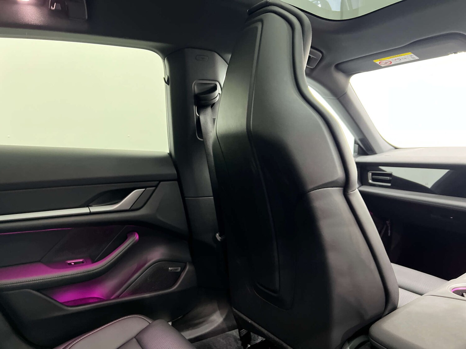 Used Porsche Taycan 2024 for sale - 76220583: Photo 18