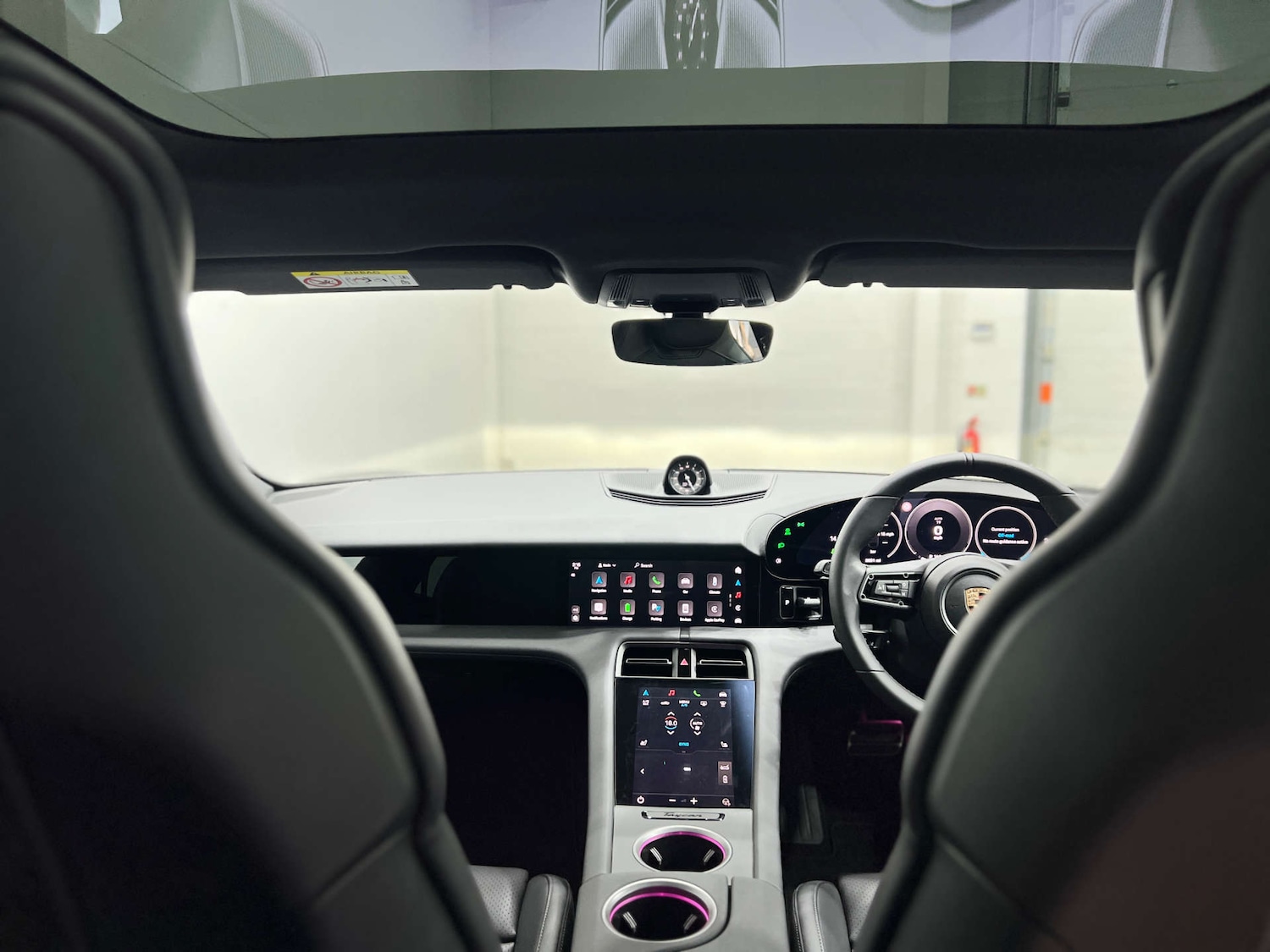 Used Porsche Taycan 2024 for sale - 76220583: Photo 19