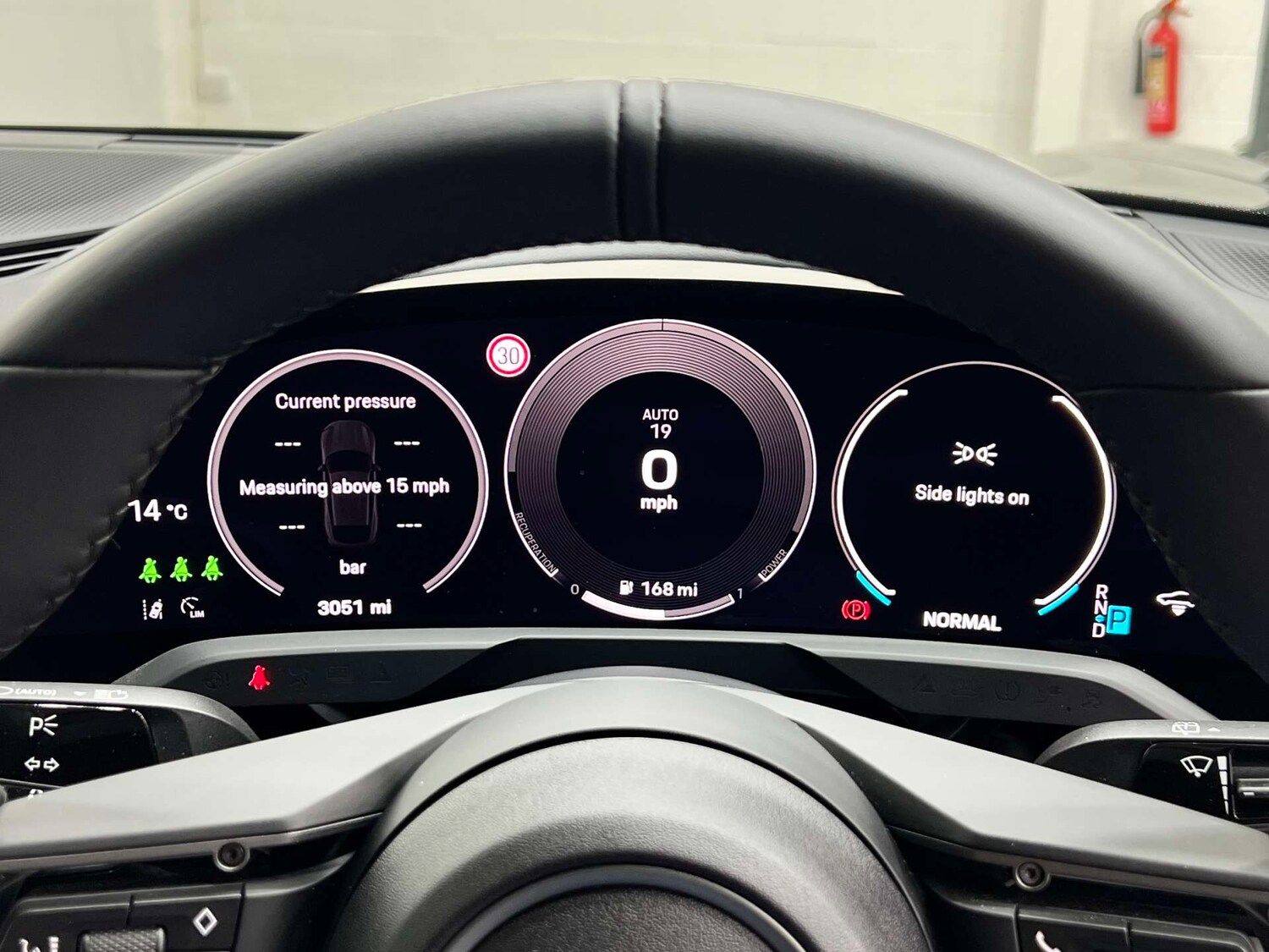 Used Porsche Taycan 2024 for sale - 76220583: Photo 24