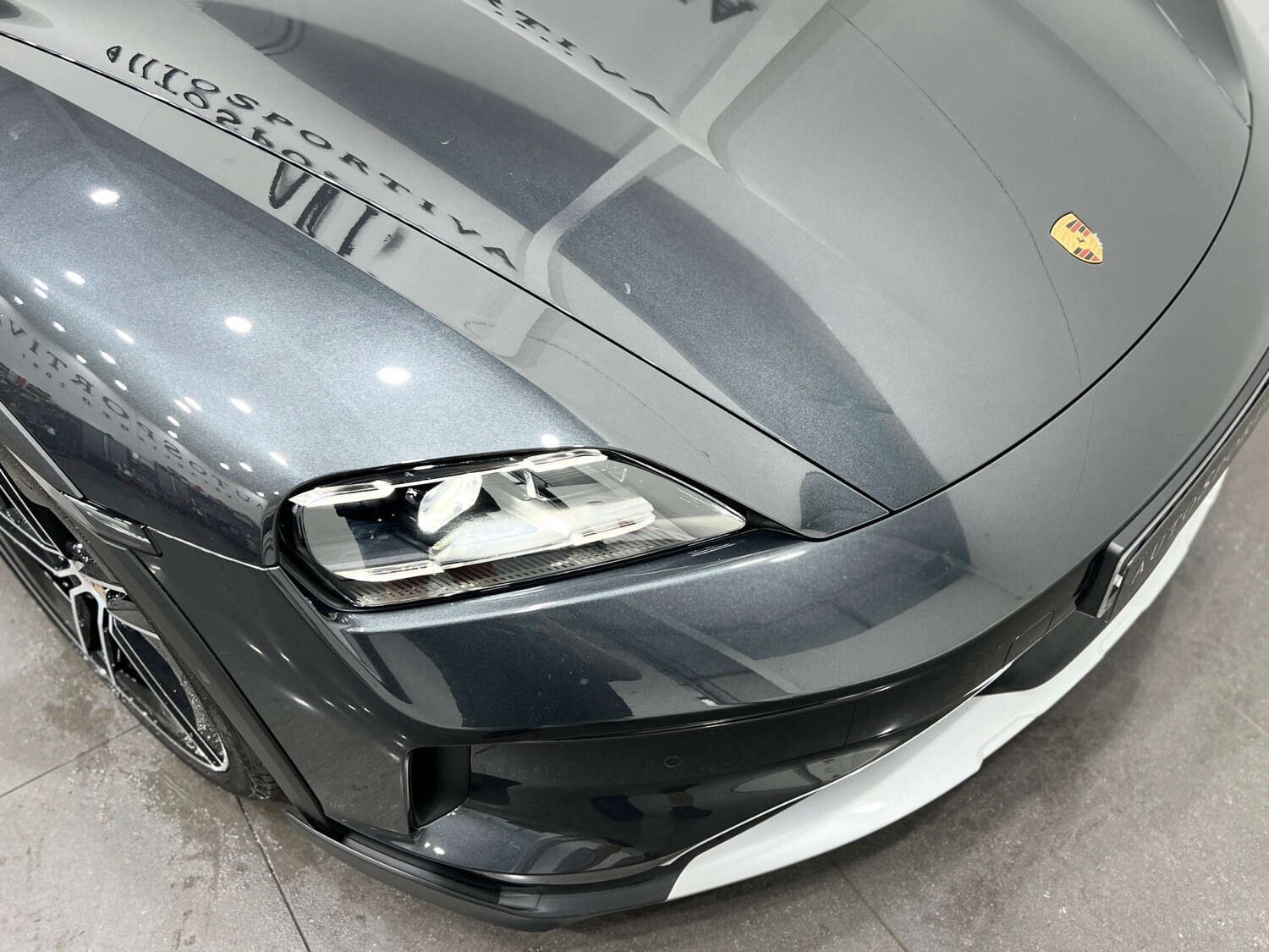 Used Porsche Taycan 2024 for sale - 76220583: Photo 33