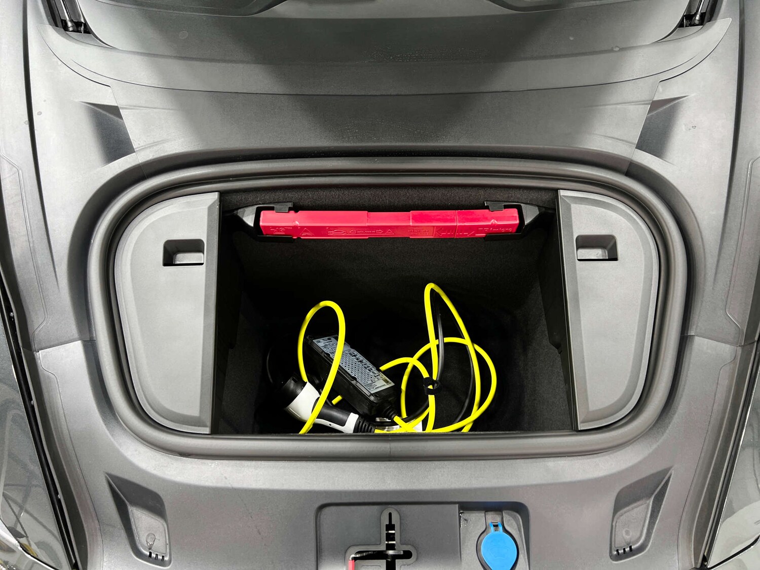 Used Porsche Taycan 2024 for sale - 76220583: Photo 34