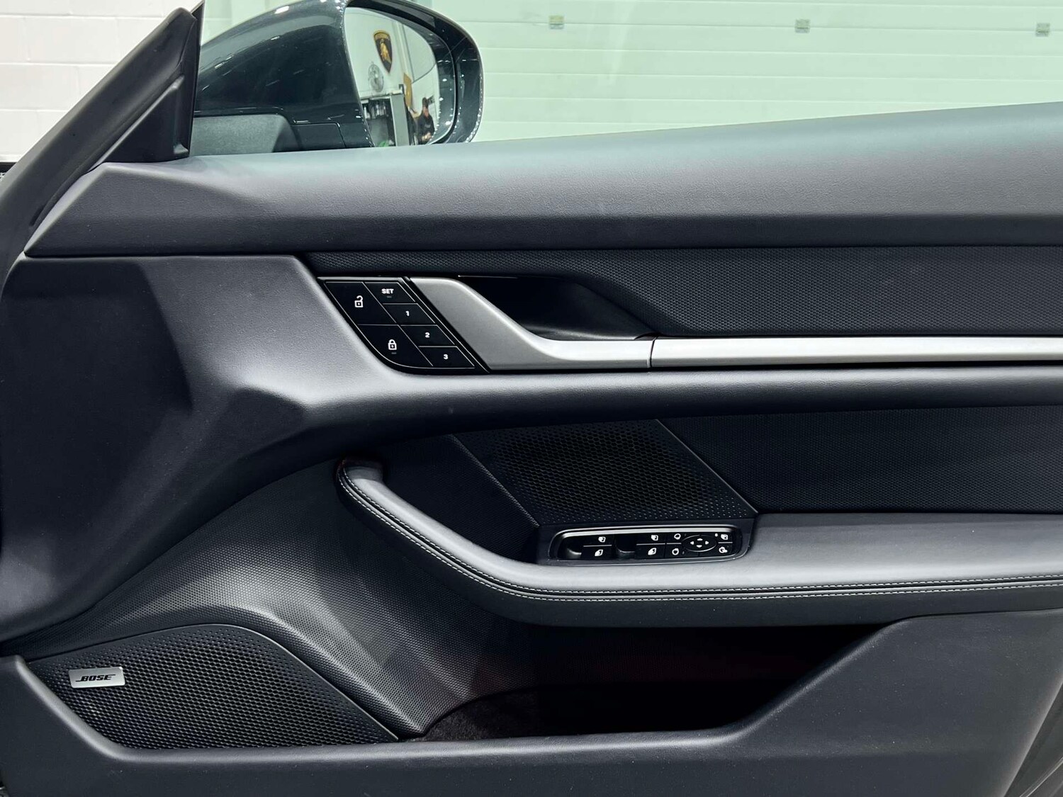 Used Porsche Taycan 2024 for sale - 76220583: Photo 37