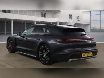 Used Porsche Taycan 2024 for sale - 76220583: Photo