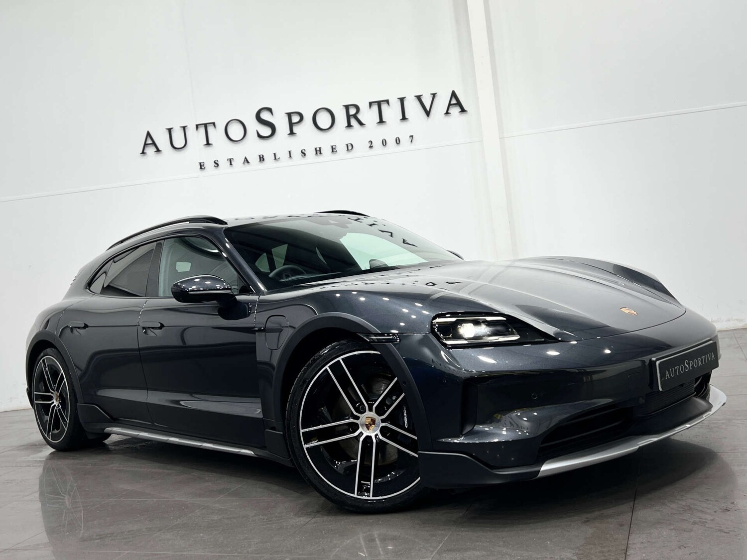 Used Porsche Taycan 2024 for sale - 76220583: Photo 57