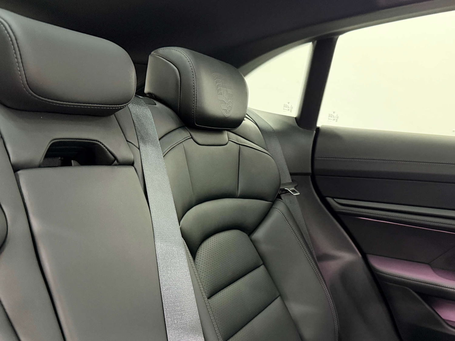 Used Porsche Taycan 2021 for sale - 76830947: Photo 17