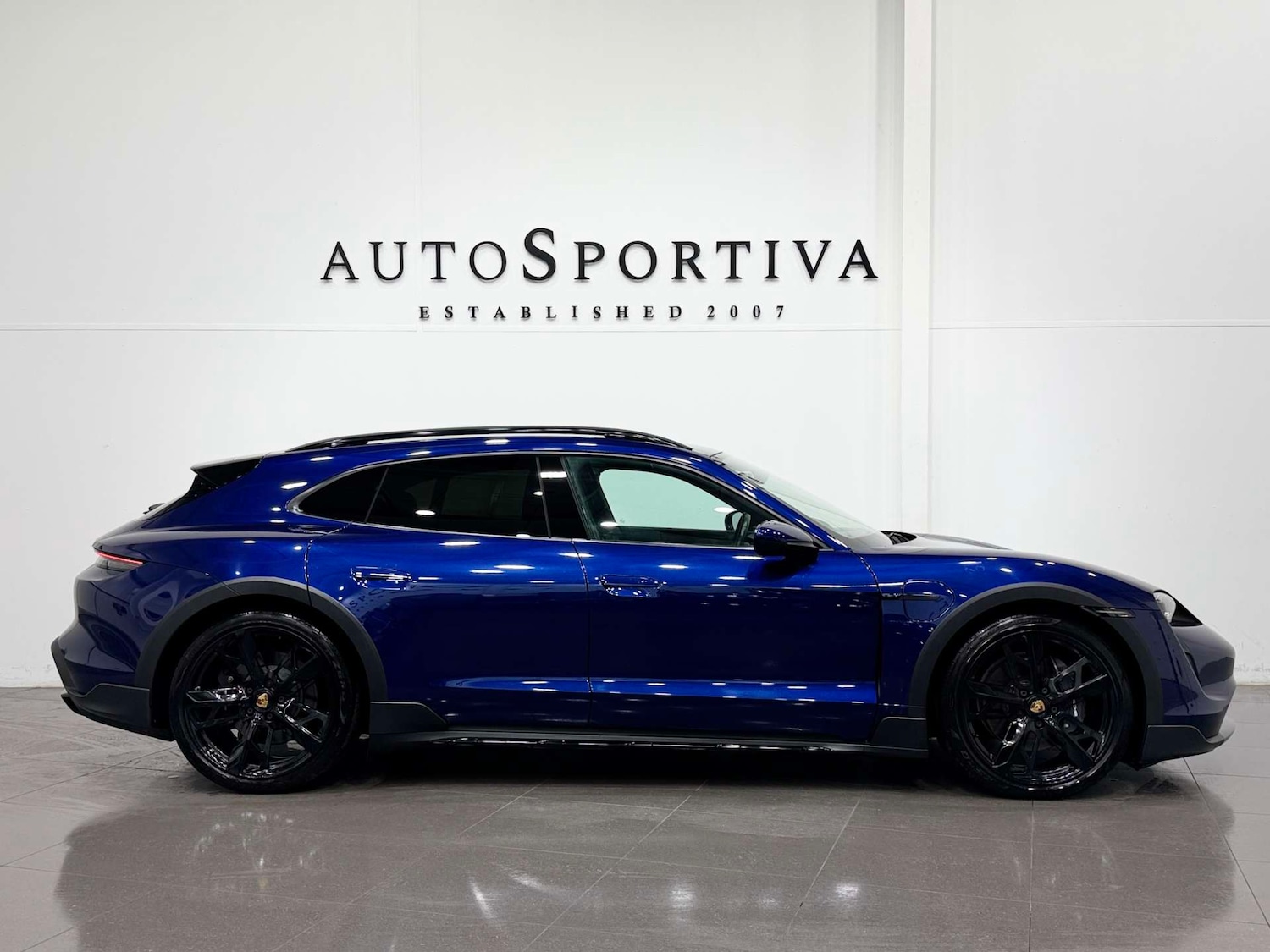 Used Porsche Taycan 2021 for sale - 76830947: Photo 7