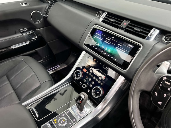Used Land Rover Range Rover Sport 2021 for sale - 76255878: Photo 44