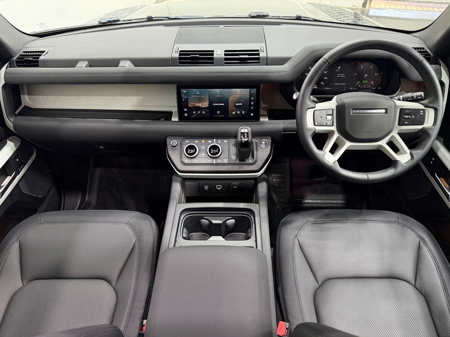 Used Land Rover Defender 2022 for sale - 77833921: Photo 21