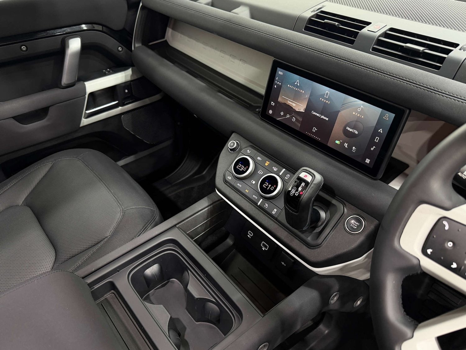 Used Land Rover Defender 2022 for sale - 77833921: Photo 45