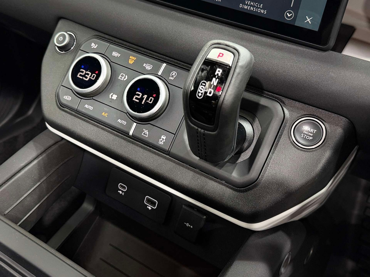 Used Land Rover Defender 2022 for sale - 77833921: Photo 50