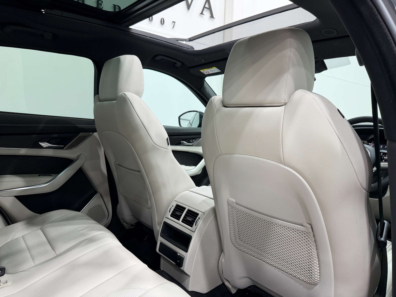 Used Jaguar F-Pace 2023 for sale - 77833931: Photo 17