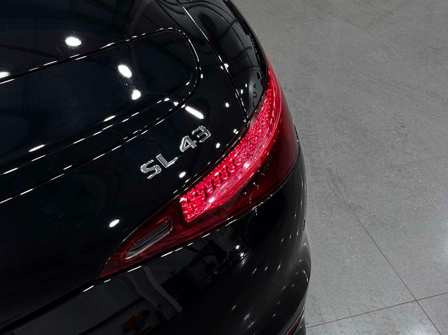 Used Mercedes-Benz SL 2023 for sale - 77833928: Photo 32