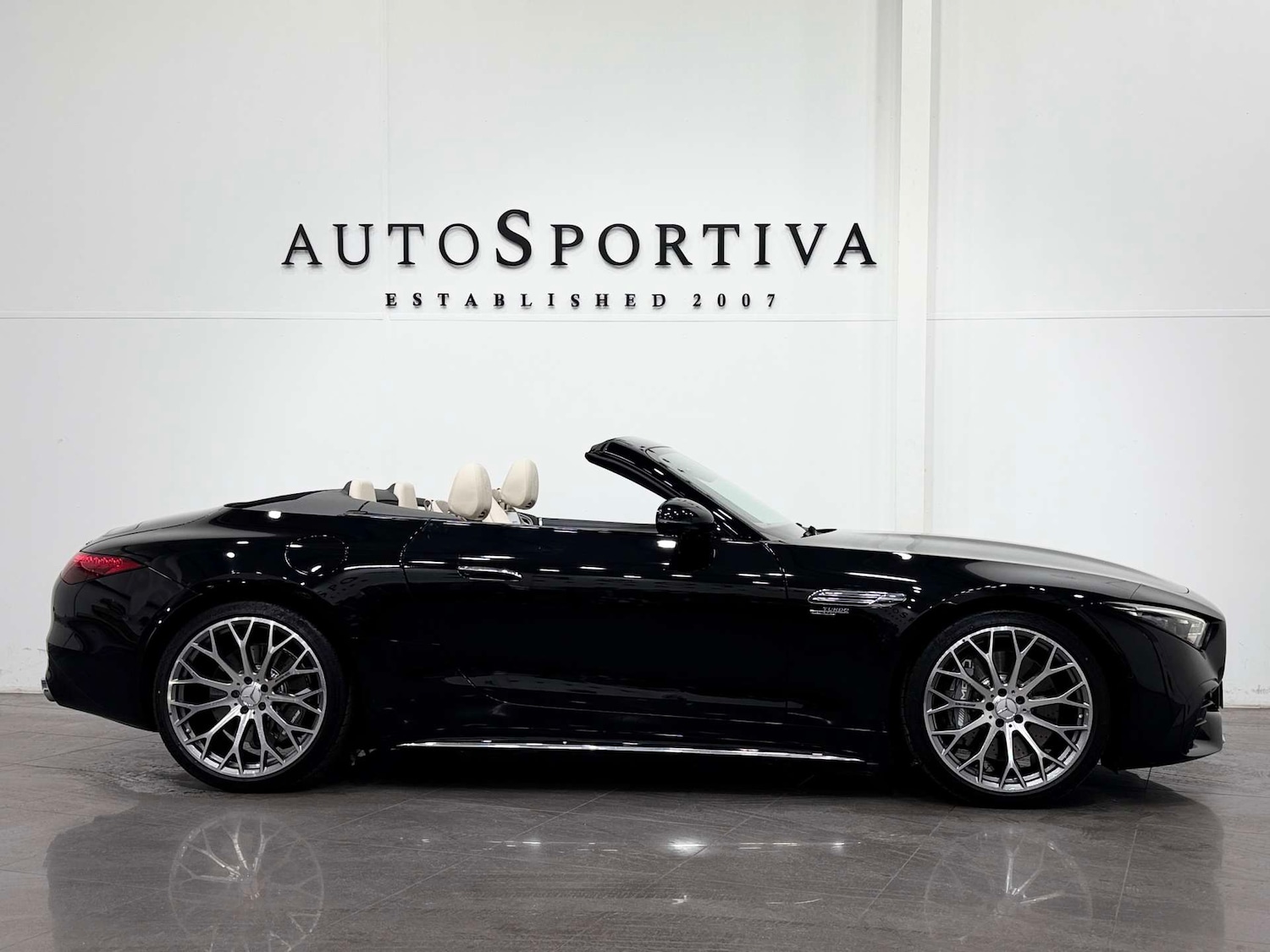Used Mercedes-Benz SL 2023 for sale - 77833928: Photo 8