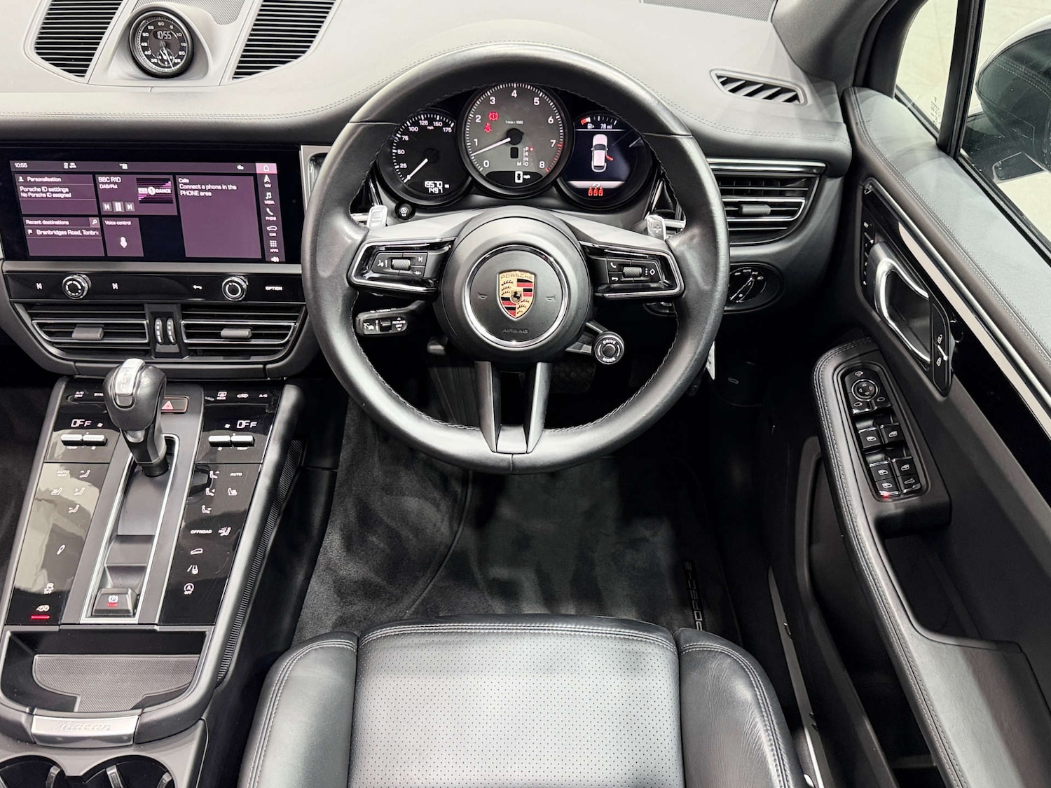 Used Porsche Macan 2023 for sale - 77833879: Photo 23