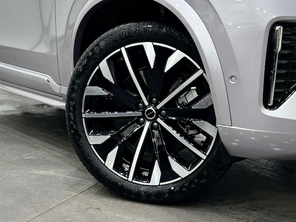 Used Volvo XC90 2025 for sale - 76265244: Photo 12
