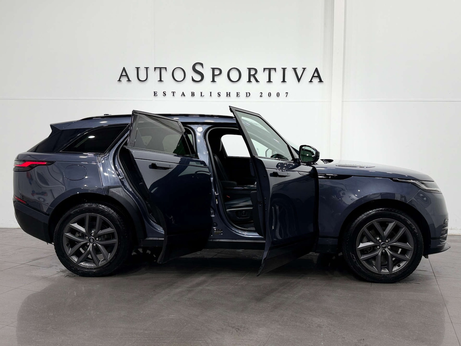 Used Land Rover Range Rover Velar 2023 for sale - 77022482: Photo 15
