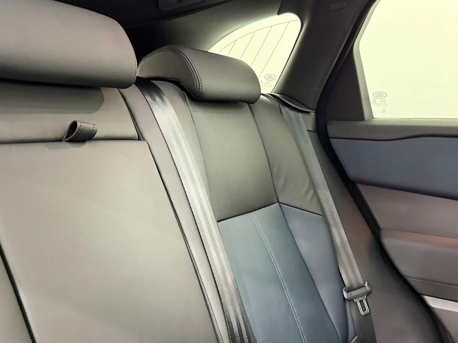 Used Land Rover Range Rover Velar 2023 for sale - 77022482: Photo 17