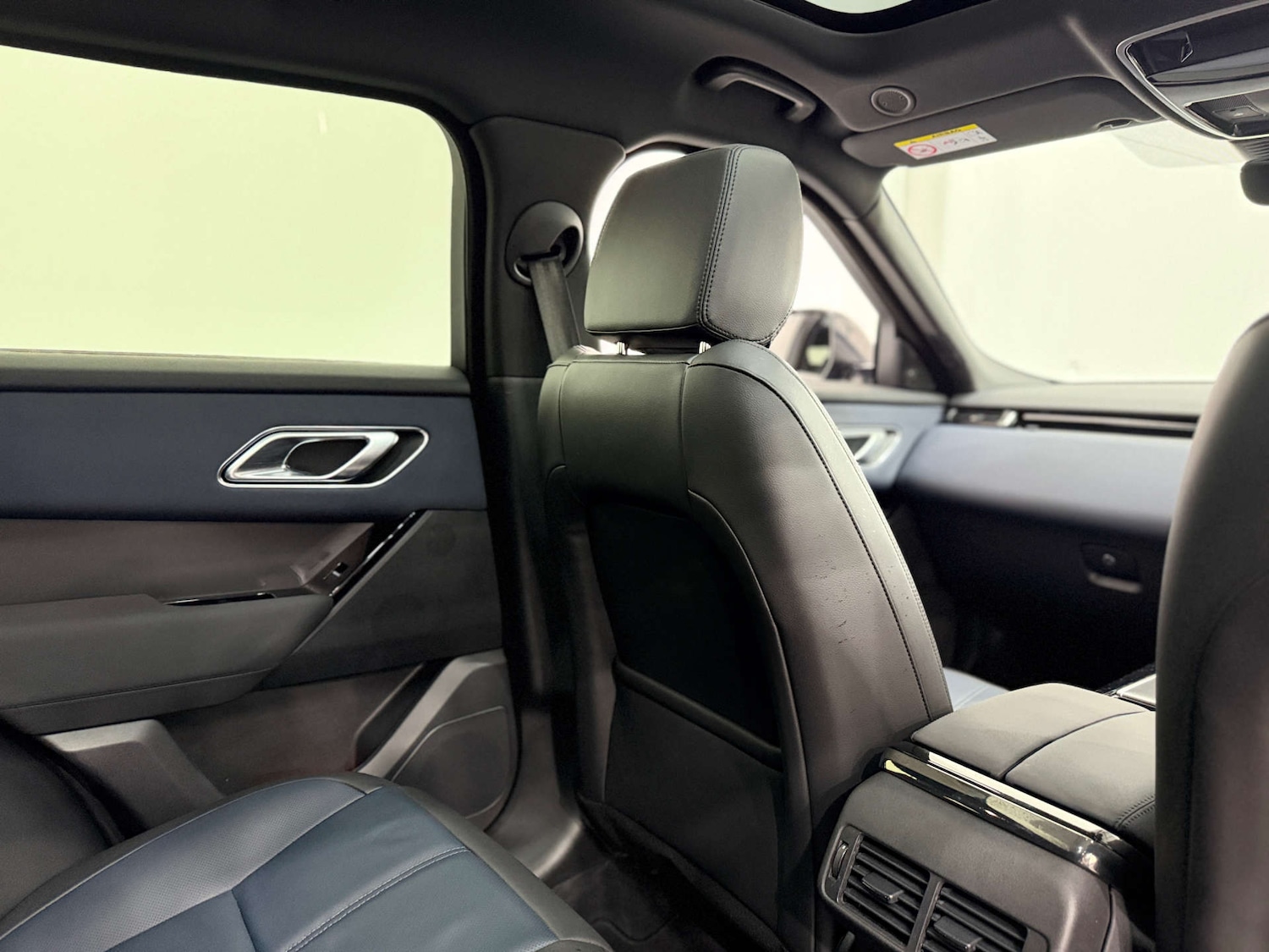 Used Land Rover Range Rover Velar 2023 for sale - 77022482: Photo 19