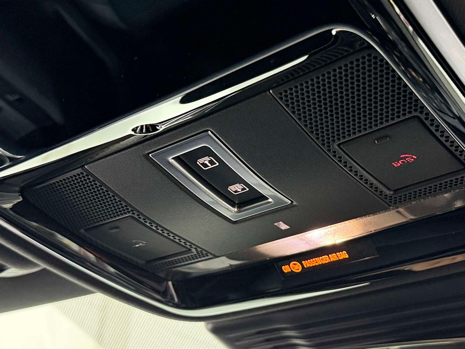 Used Land Rover Range Rover Velar 2023 for sale - 77022482: Photo 37