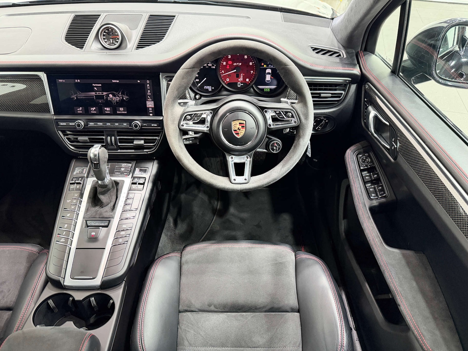 Used Porsche Macan 2020 for sale - 77285514: Photo 23