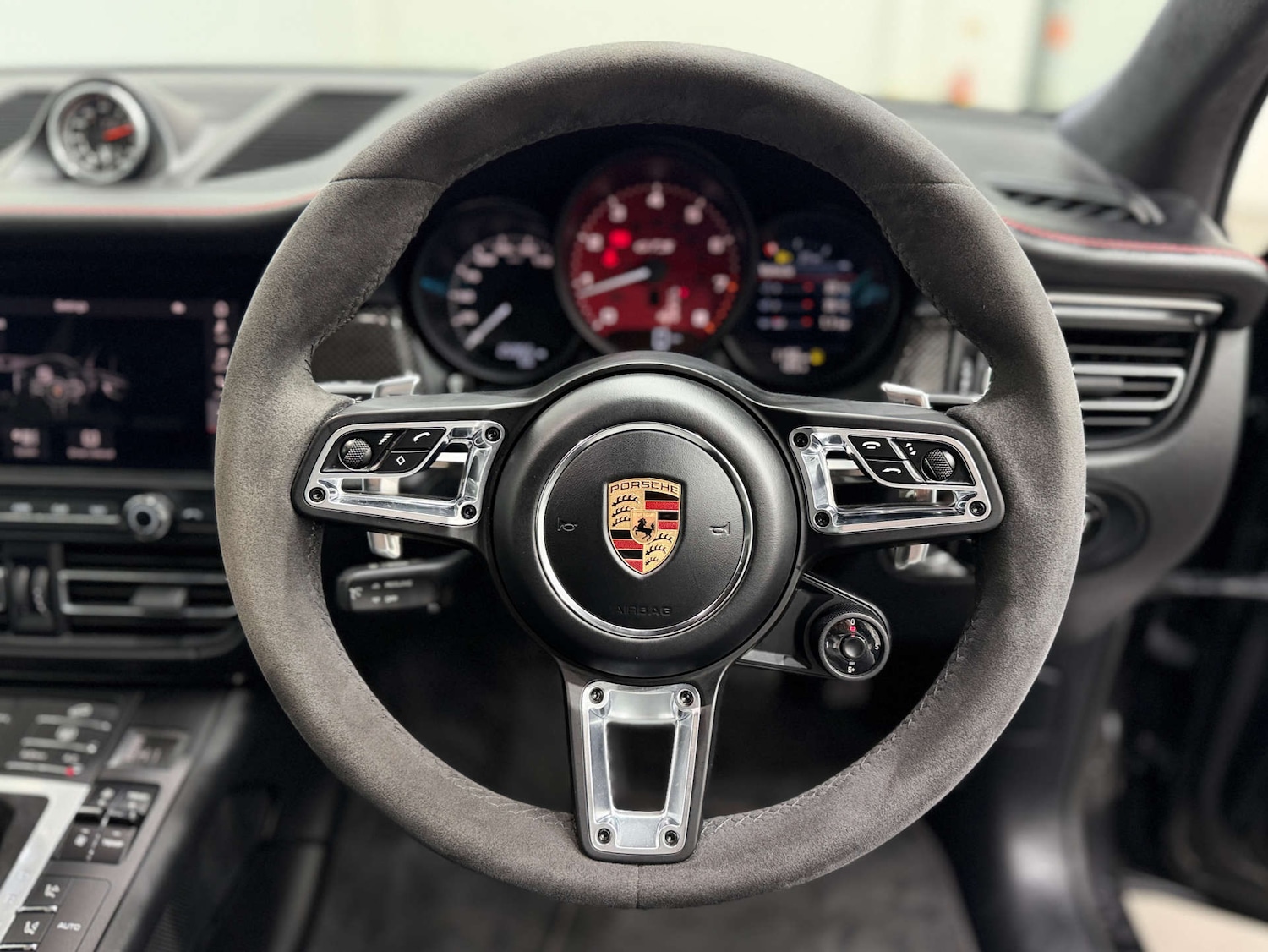 Used Porsche Macan 2020 for sale - 77285514: Photo 24