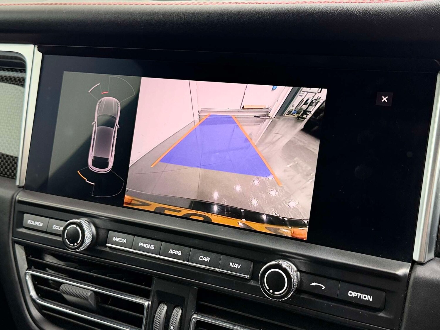 Used Porsche Macan 2020 for sale - 77285514: Photo 48