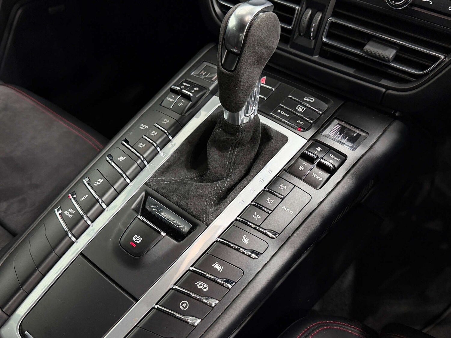 Used Porsche Macan 2020 for sale - 77285514: Photo 50