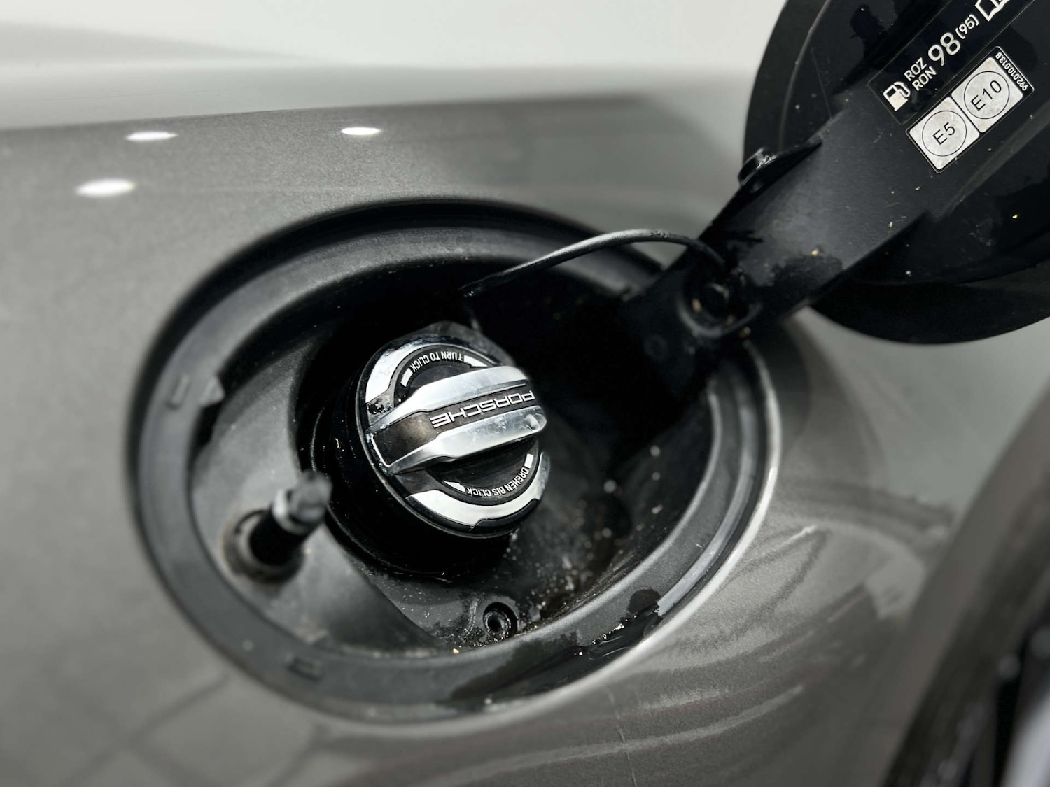 Used Porsche 911 2023 for sale - 76412625: Photo 39